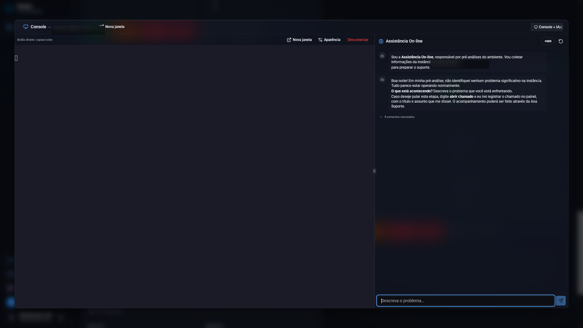 Console da instância virtual ao lado de painel da Assistência On-line, com IA realizando pré-análise do ambiente